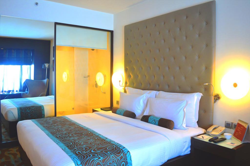 The Pride Hotel, Бангалор Экстерьер фото